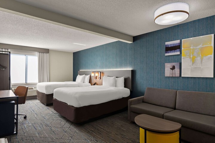 Room 18 of 34