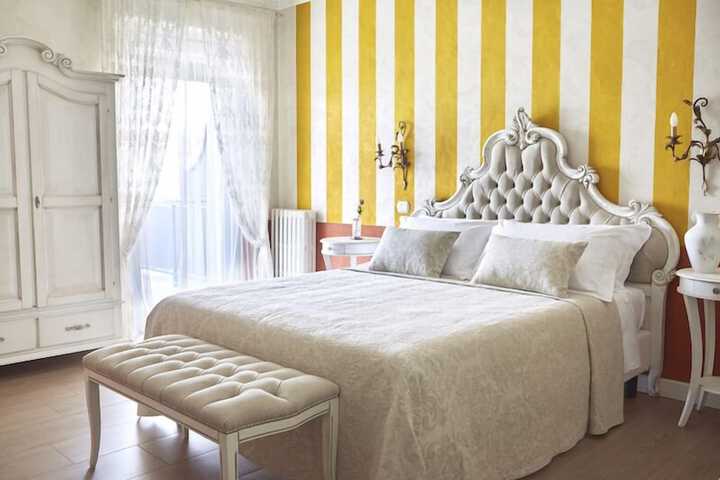 Room 28 of 58