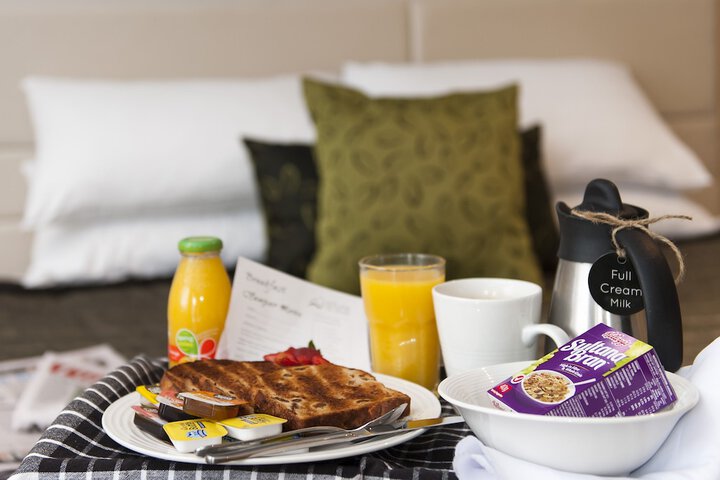 Breakfast/Coffee Service 45 of 63