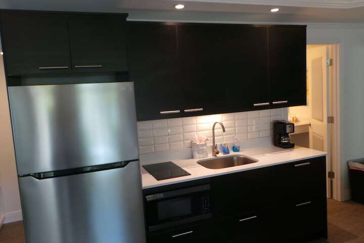 Private kitchenette