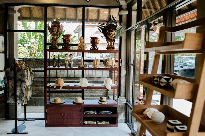 Gift Shop 50 of 84