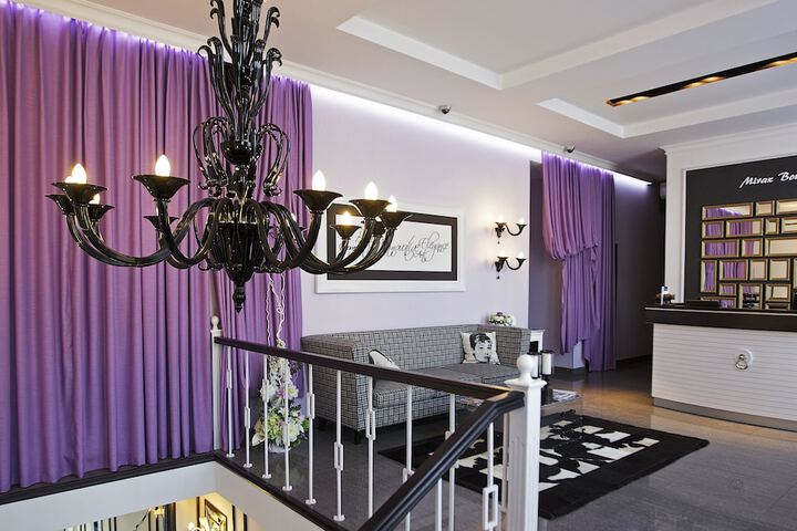 Hotel 2 of 43