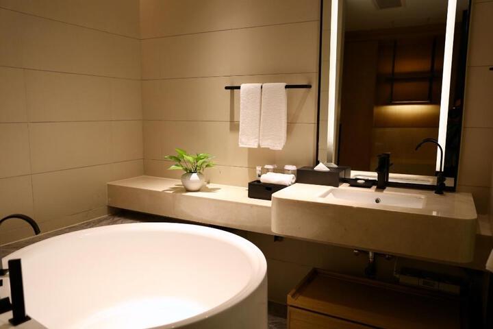 Yong Kang Ming Zhu Grand Hotel