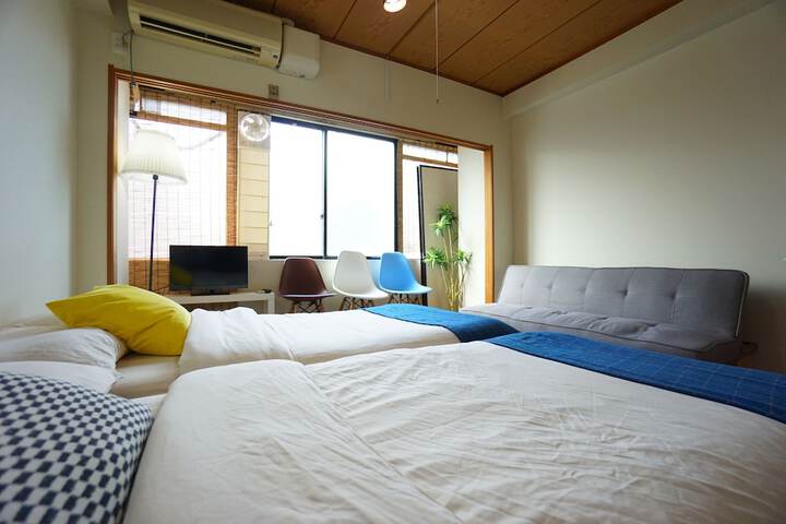 Room 7 of 30