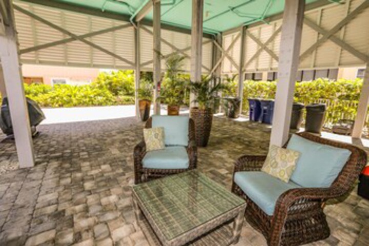 Terrace/Patio 4 of 75