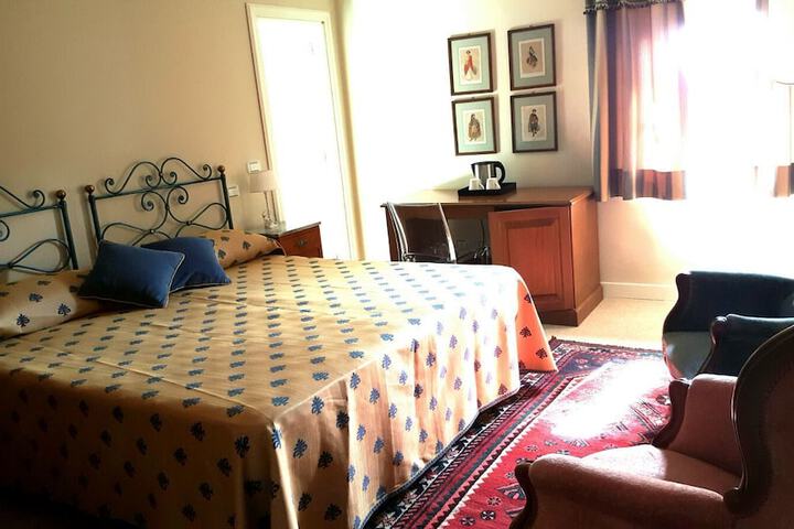 Room 11 of 63