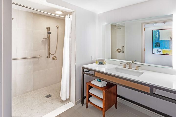 Bathroom shower