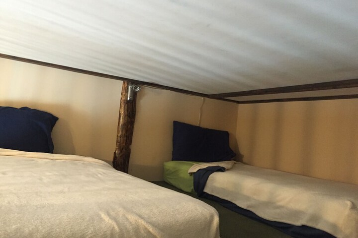 Room 5 of 60