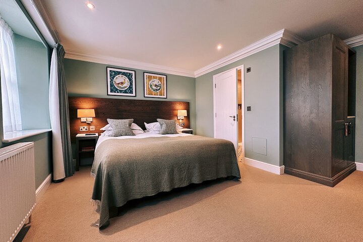 Room 14 of 53