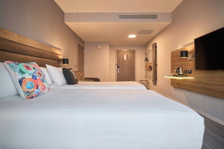 Room 20 of 45