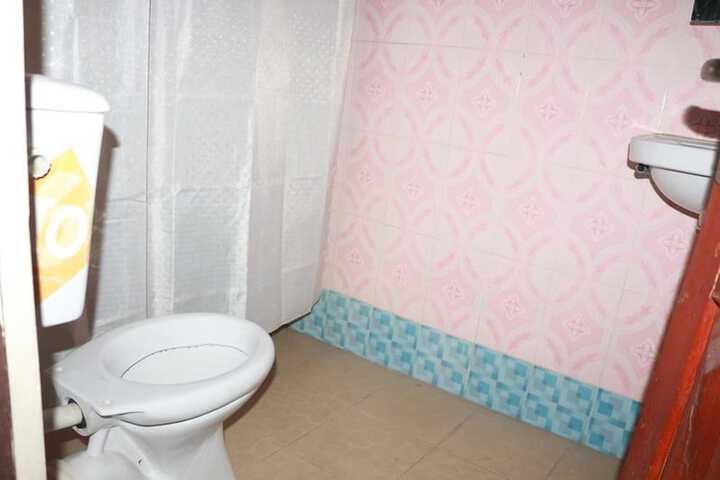 Room 18 of 24