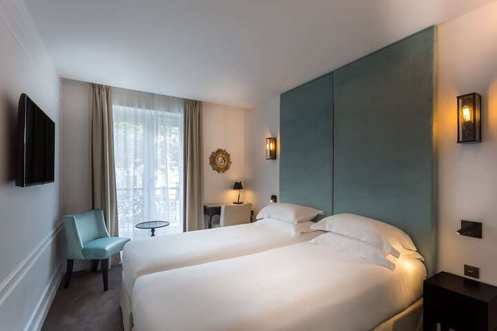 Room 10 of 56