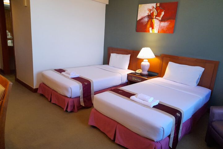 Room 42 of 92
