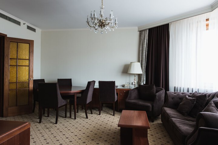 Room 36 of 113