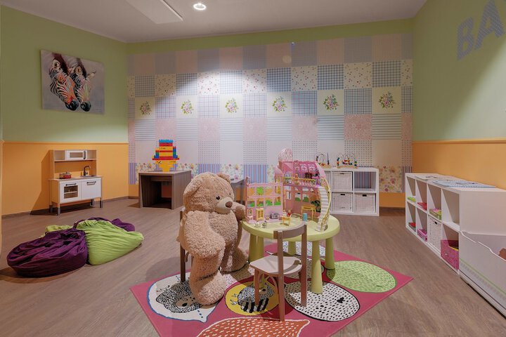 Childrens Activities 51 of 78