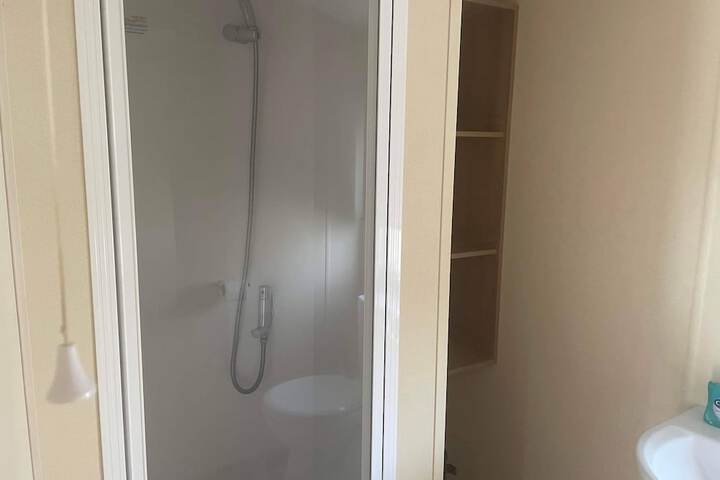Room 15 of 24