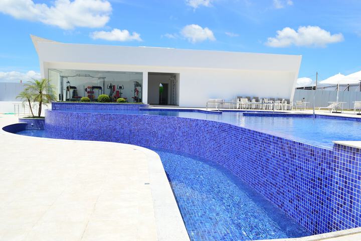 Pool 16 of 42