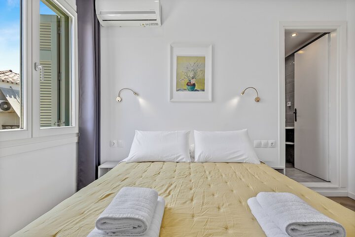 Room 57 of 122