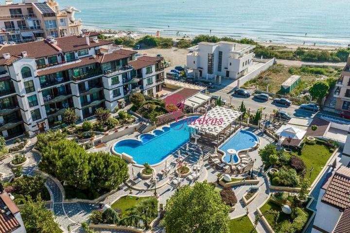 Rose Gardens Apart Hotel
