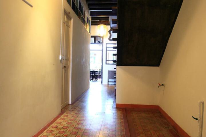 Ballroom/Hall 39 of 54