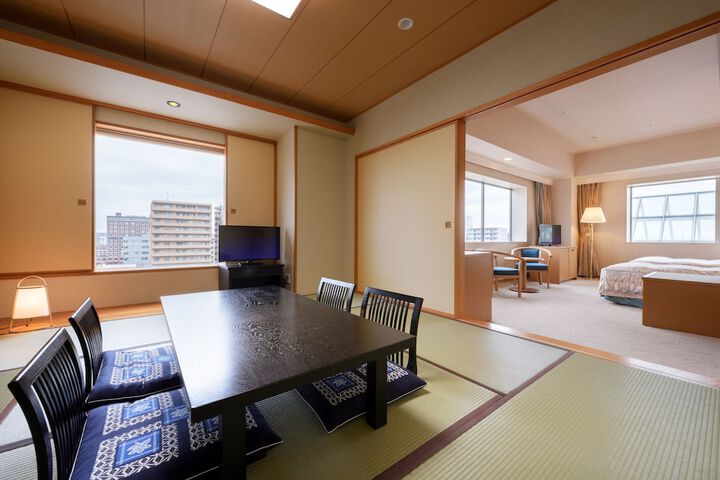 Room 13 of 78