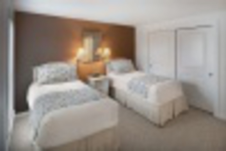 Room 172 of 300