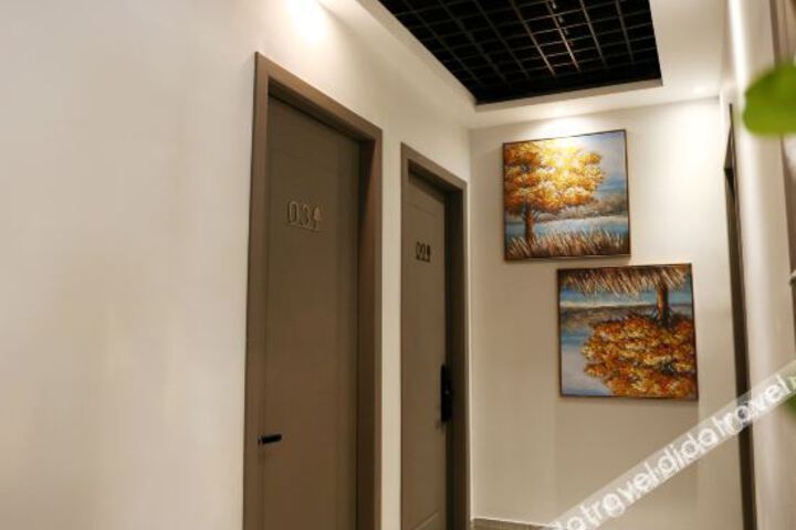 Hotel Interior 4 of 6