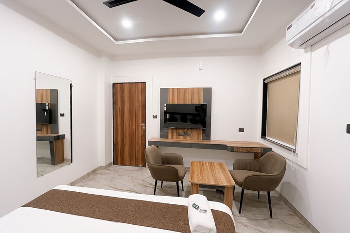 Room 54 of 92
