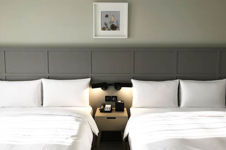 Room 20 of 83