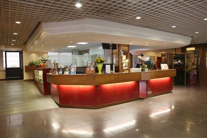 Hotel Interior 4 of 130
