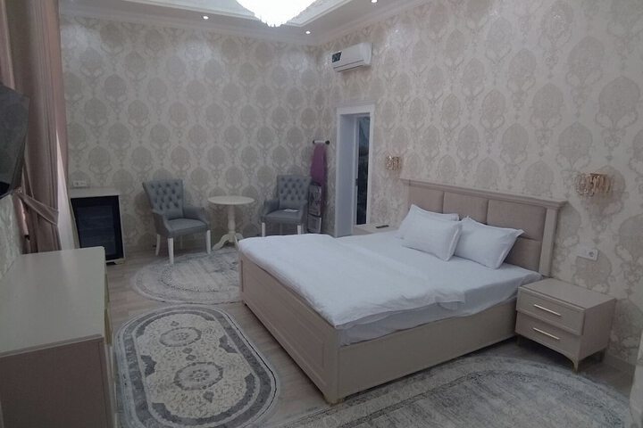 Room 25 of 72