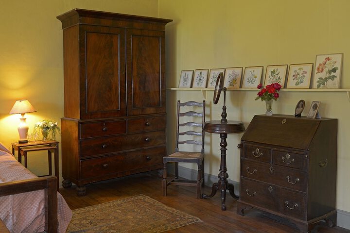 Room 7 of 30
