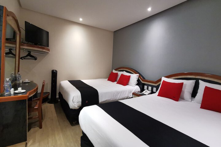 Room 20 of 34