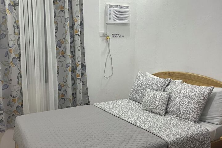 Room 16 of 50