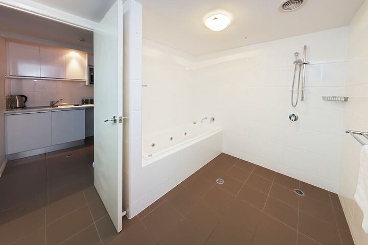 Room 20 of 24