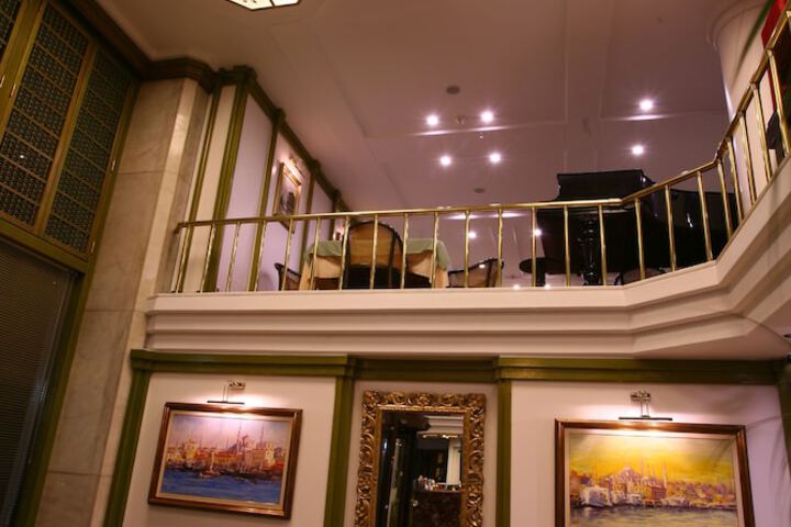Lobby Entry