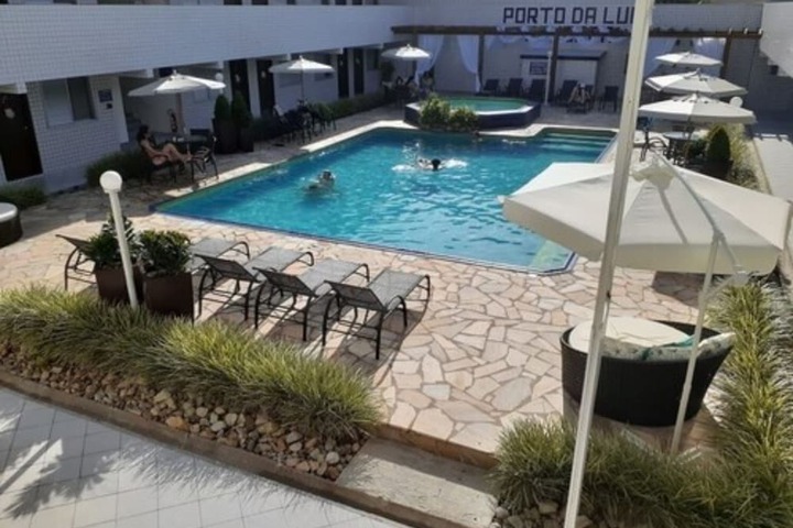 Pool 32 of 49