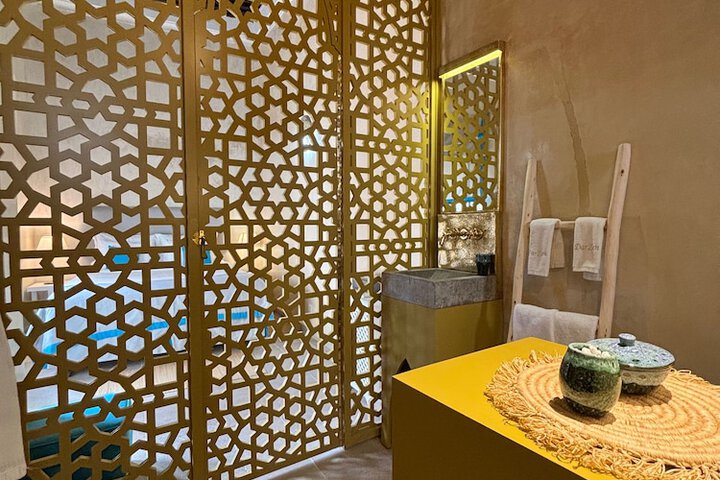 Bathroom Interior Photo