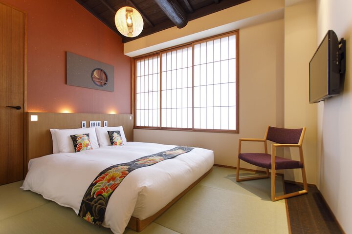 Room 19 of 52
