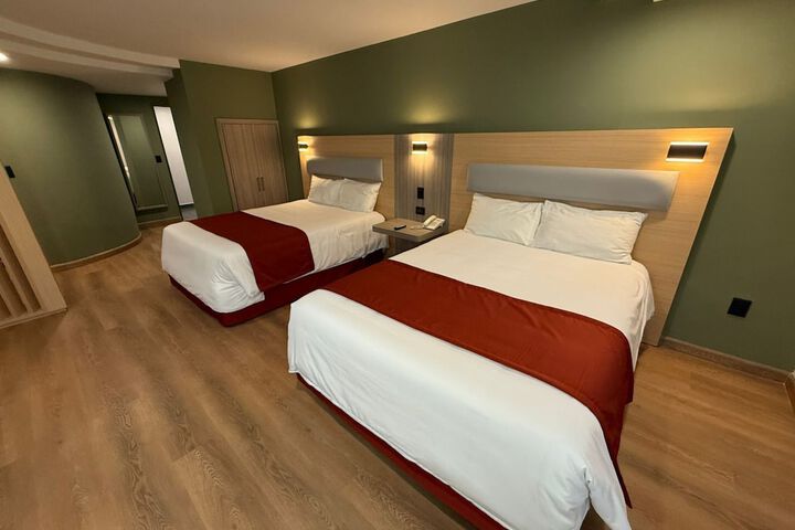 Room 3 of 18
