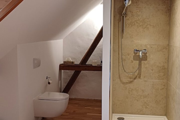 Room 45 of 91