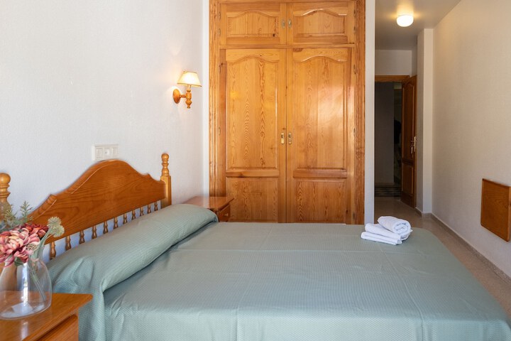 Room 7 of 35