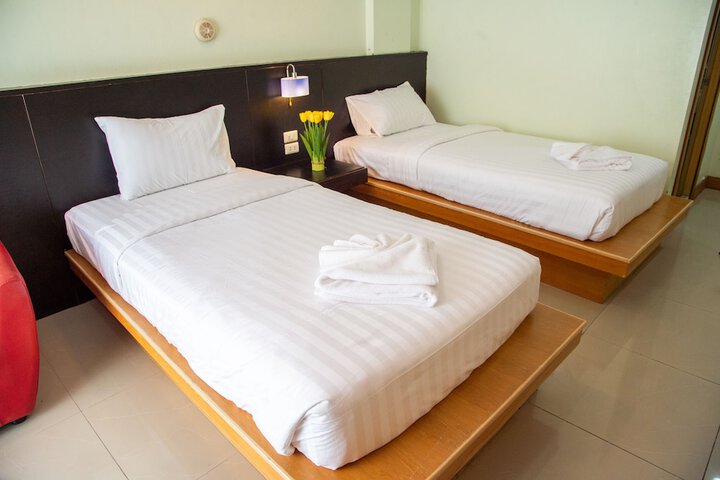 Room 14 of 29