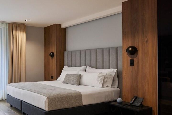 Room 15 of 26