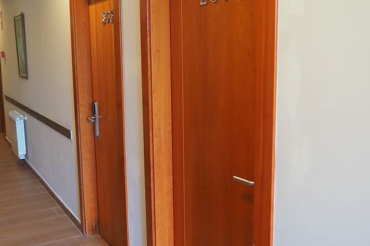 Ballroom/Hall 32 of 41