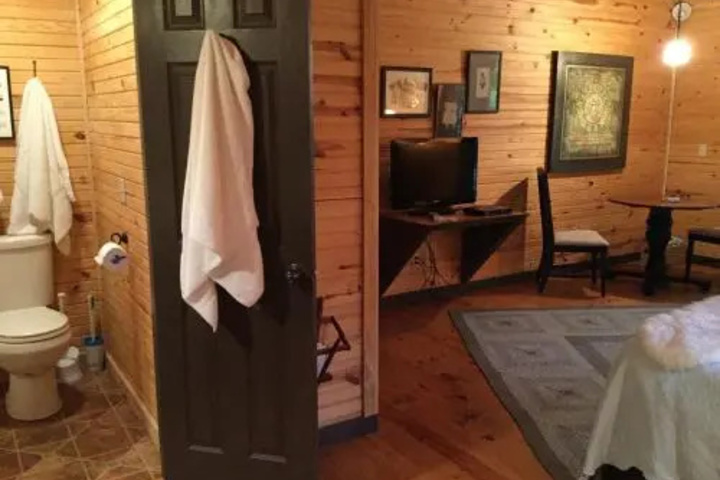 Room 2 of 13