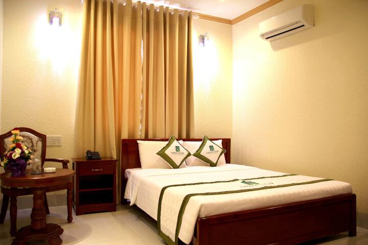 Room 14 of 64