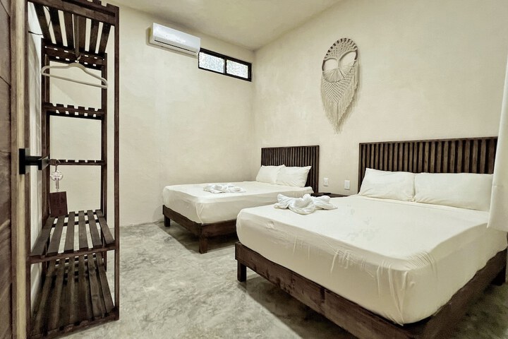 Room 30 of 50