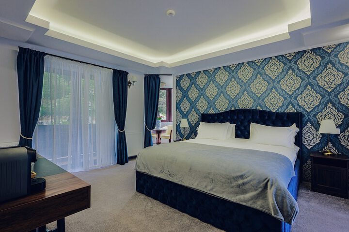 Room 17 of 70