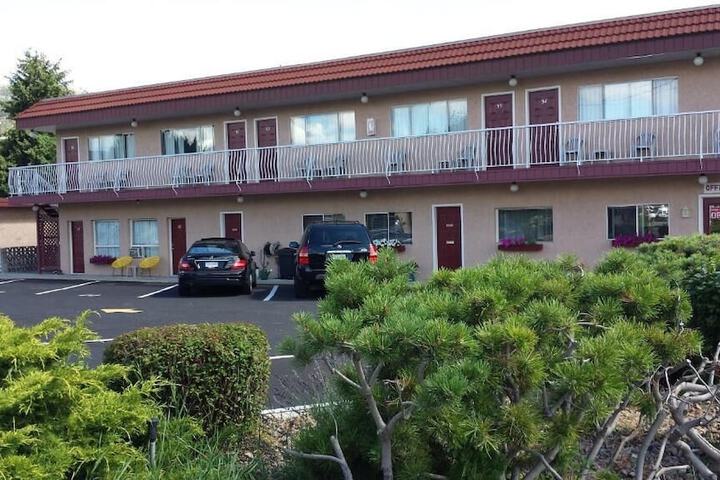 Hotel 96 of 99